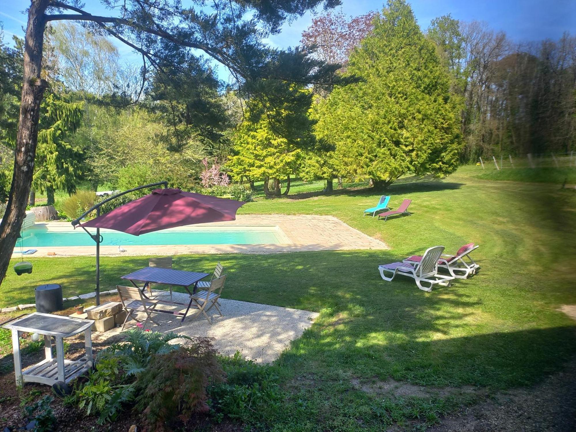 Domaine Chez Maurice Bed & Breakfast Becheresse Bagian luar foto